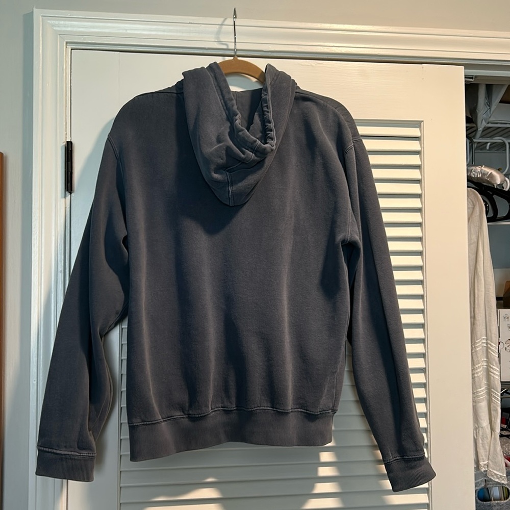 Fun San Diego sweatshirt!  Unisex size S.